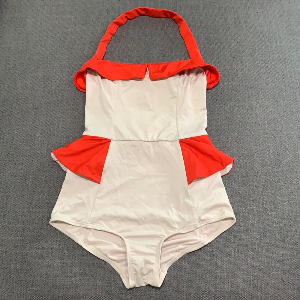 Super cute Marc Jacobs One piece Swimsuit, Size XS